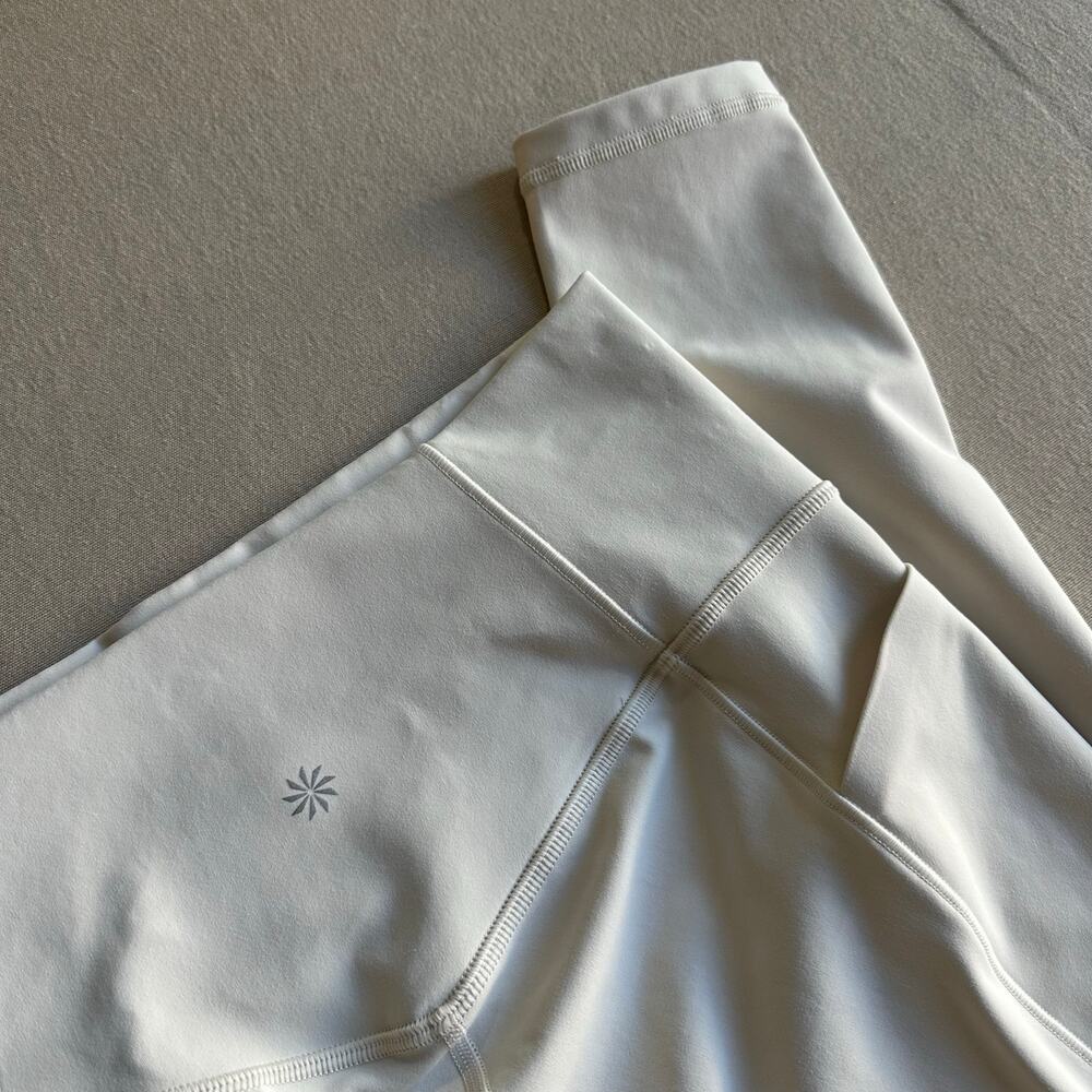 Athleta White Salutation Stash 7/8 Leggings - Picture 6 of 6